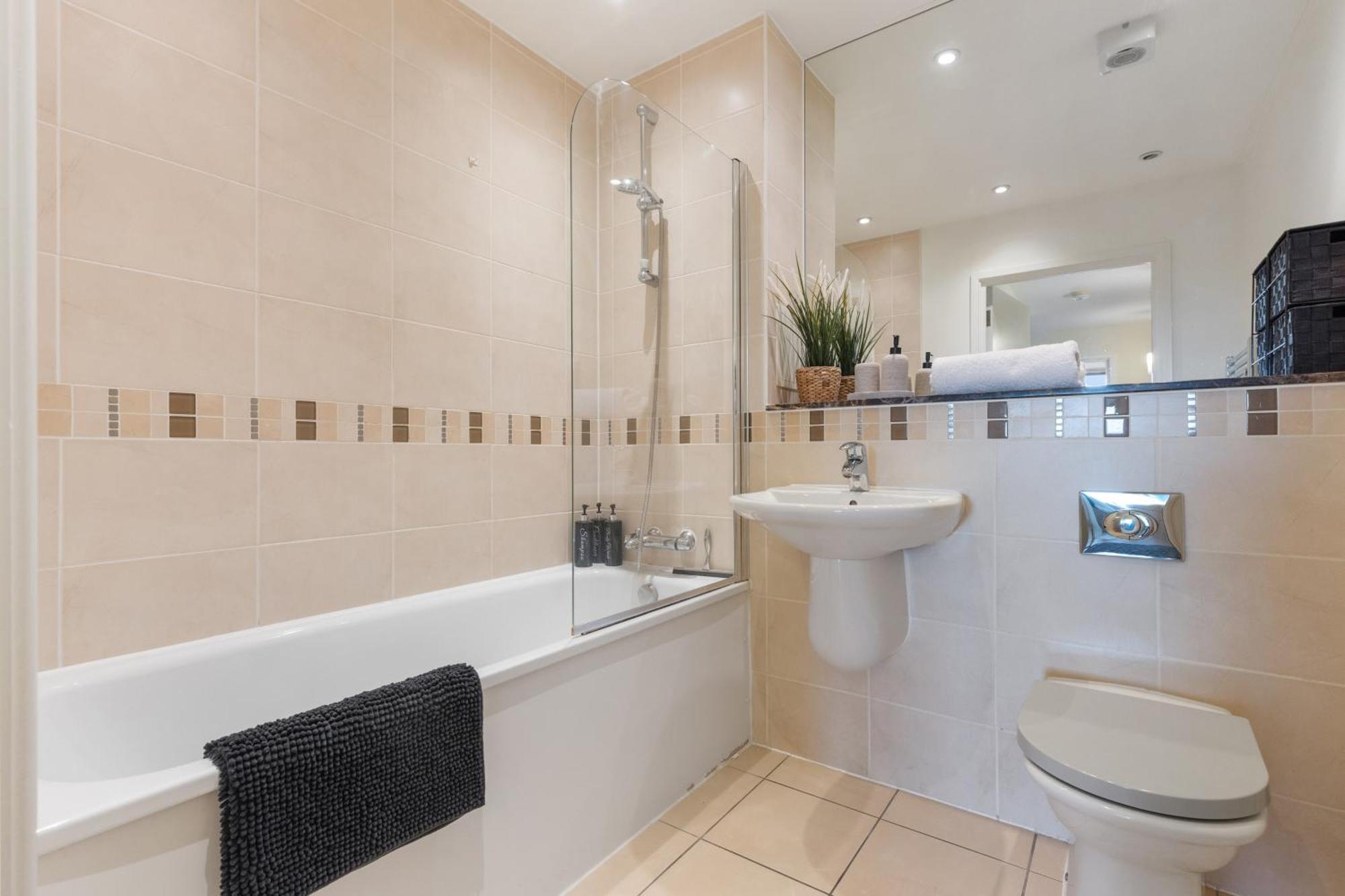 Stratford Skyview Apartment Лондон Экстерьер фото