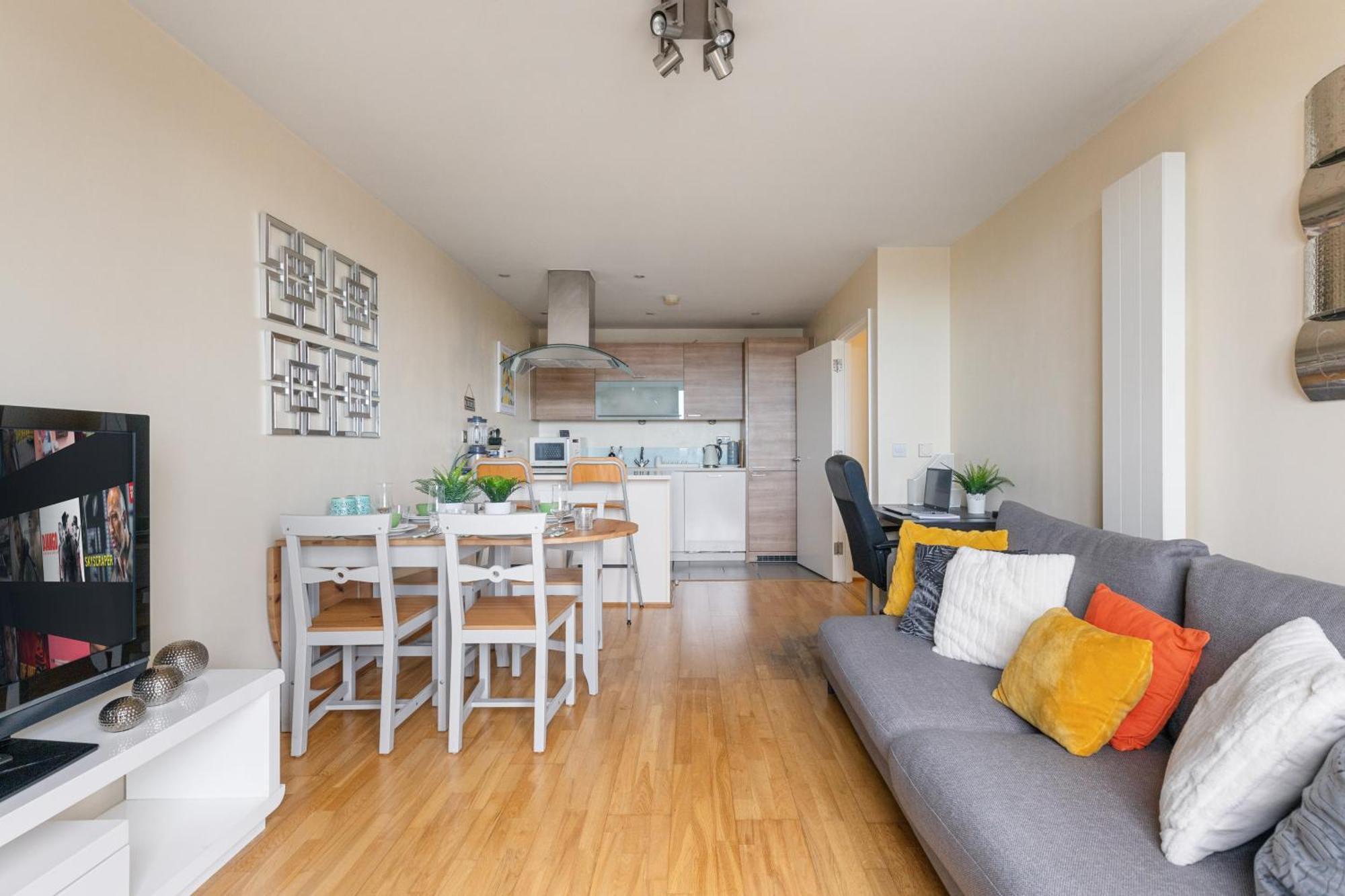 Stratford Skyview Apartment Лондон Экстерьер фото