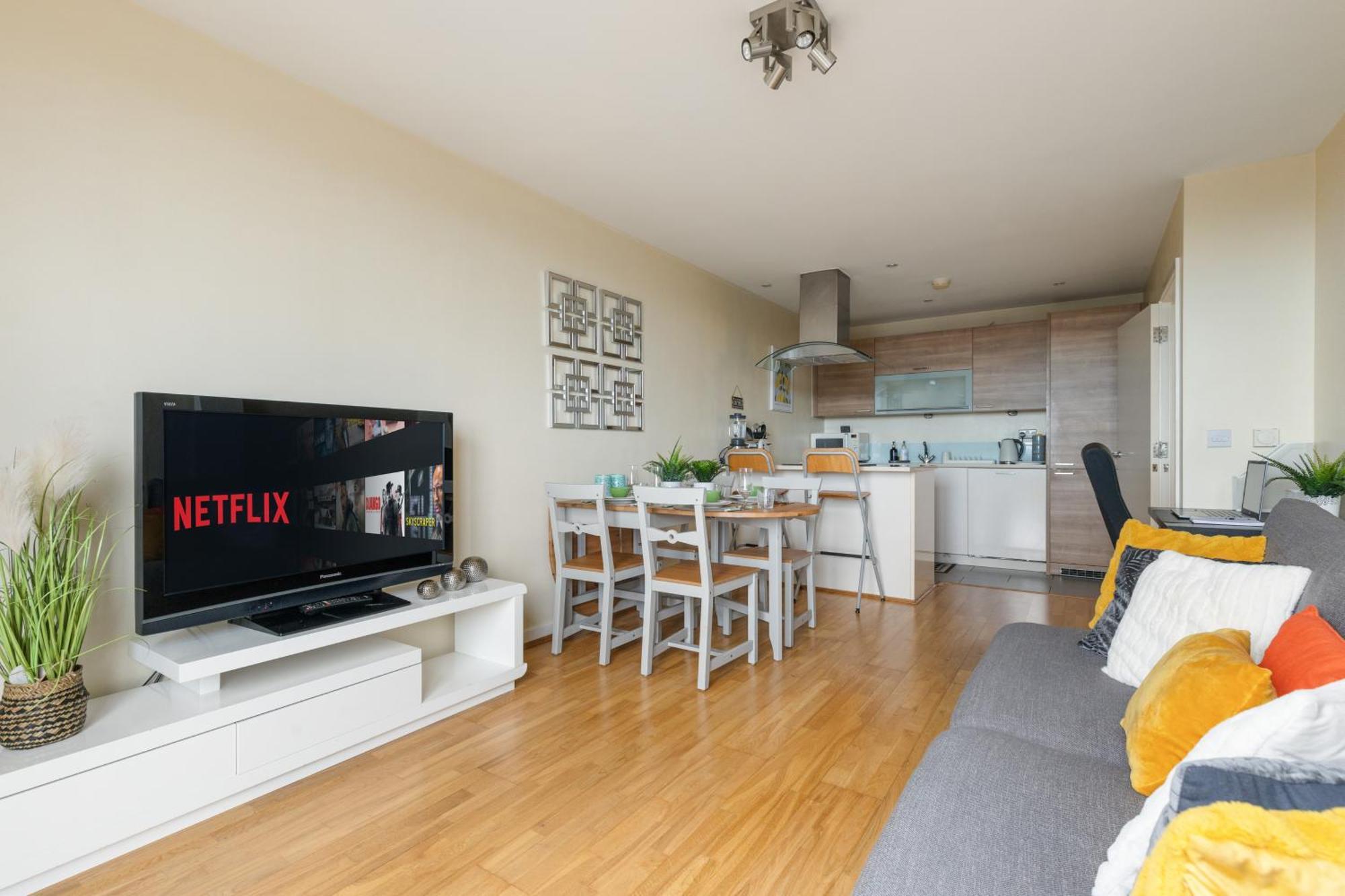 Stratford Skyview Apartment Лондон Экстерьер фото